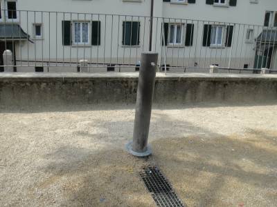 Point d'eau sur la place de jeux pour enfants Prlaz suprieur  Lausanne